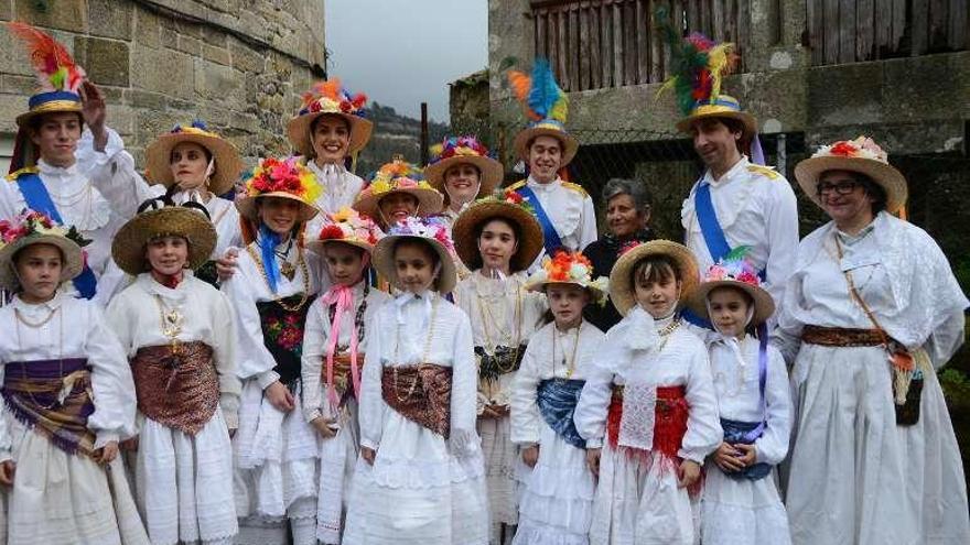 Participaron alumnas de la Escola de Baile de Meiramar. // G. Núñez