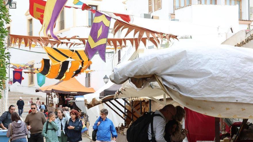 Los lectores de Es Diari opinan sobre la Ibiza Medieval: "Es ir al cine a ver siempre la misma película, ¿no somos capaces de reinventarnos?", lamenta Jorge Llobet