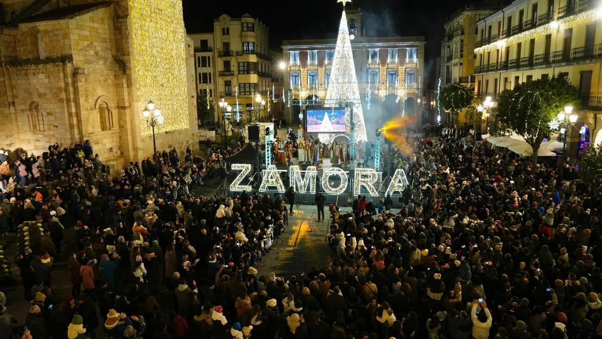 Guarido celebra la llegada de los Reyes Magos con un mensaje de esperanza y convivencia.