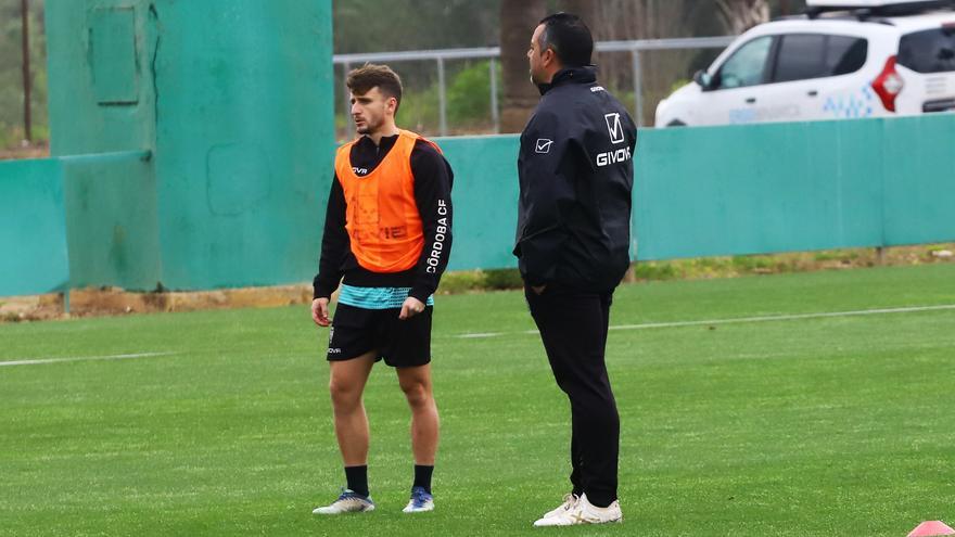 La recuperación de Ekaitz Jiménez condiciona los planes del Córdoba CF