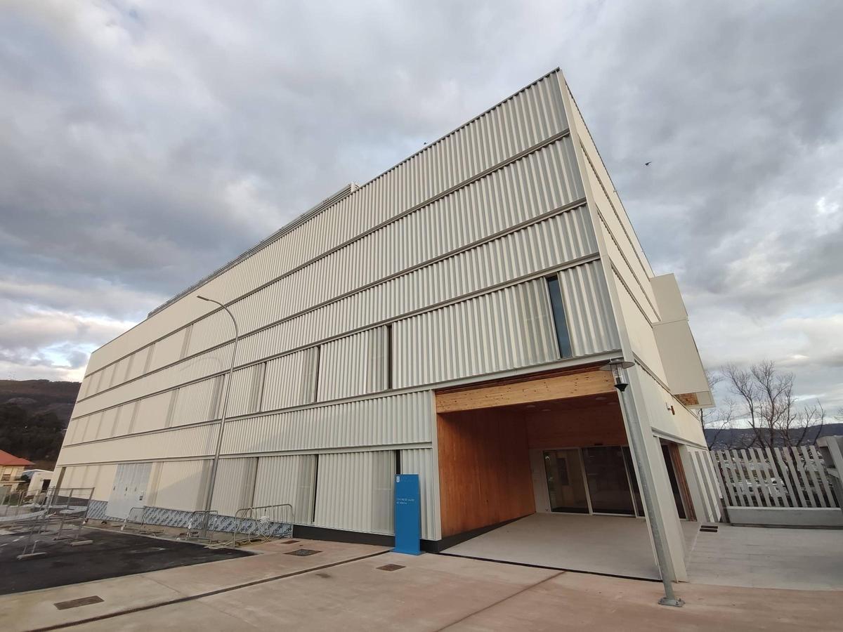 Nuevo centro de salud de Moaña en Sisalde, todavía sin abrir.