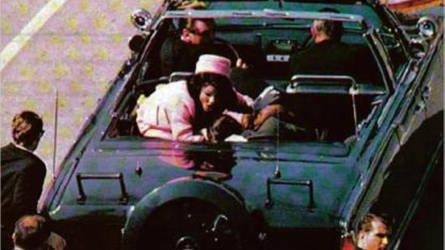 La mort de John F. Kennedy va ser capturada en imatges per un ciutadà.