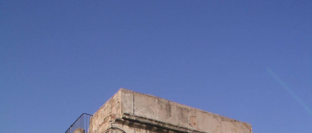 Una parte de la muralla medieval de Alcoy.