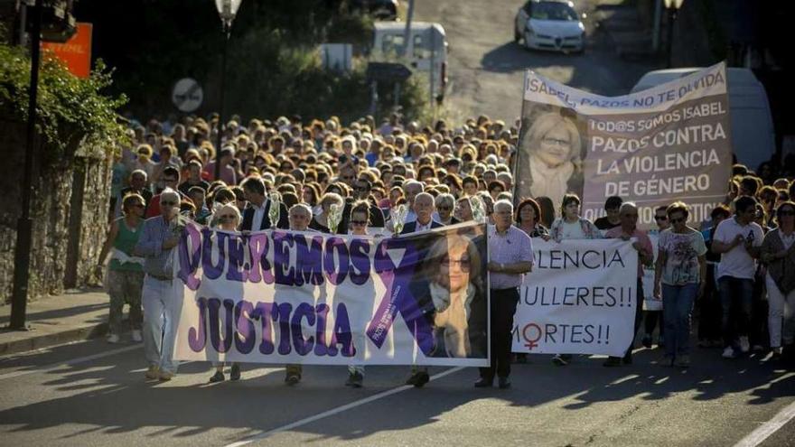 Verín sale a la calle para pedir justicia por la muerte de una mujer por violencia machista