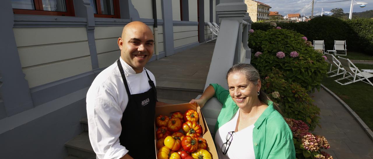 Paz e Israel tienen un buen tomate en Ribadesella