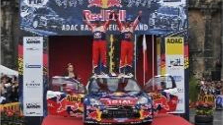 Ral·li Loeb guanya i s&#039;escapa com a líder del Mundial 2012