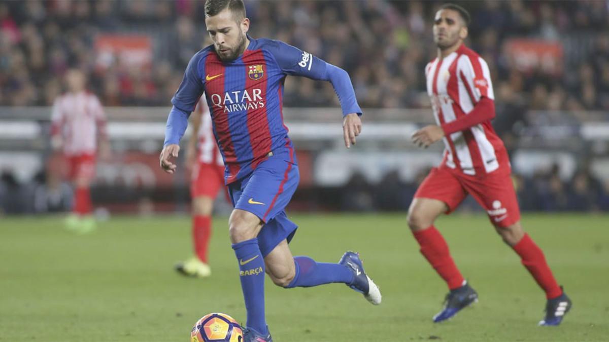 Jordi Alba es titular esta vez