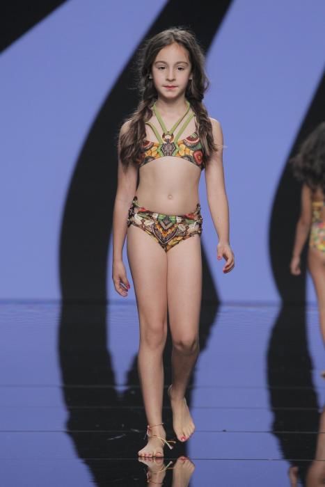 Gran Canaria Swimwear Fashion Week 2018 | Desfile Aguas Azules infantil