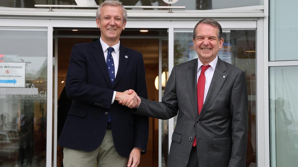 Primera reunión oficial entre Alfonso Rueda y Abel Caballero