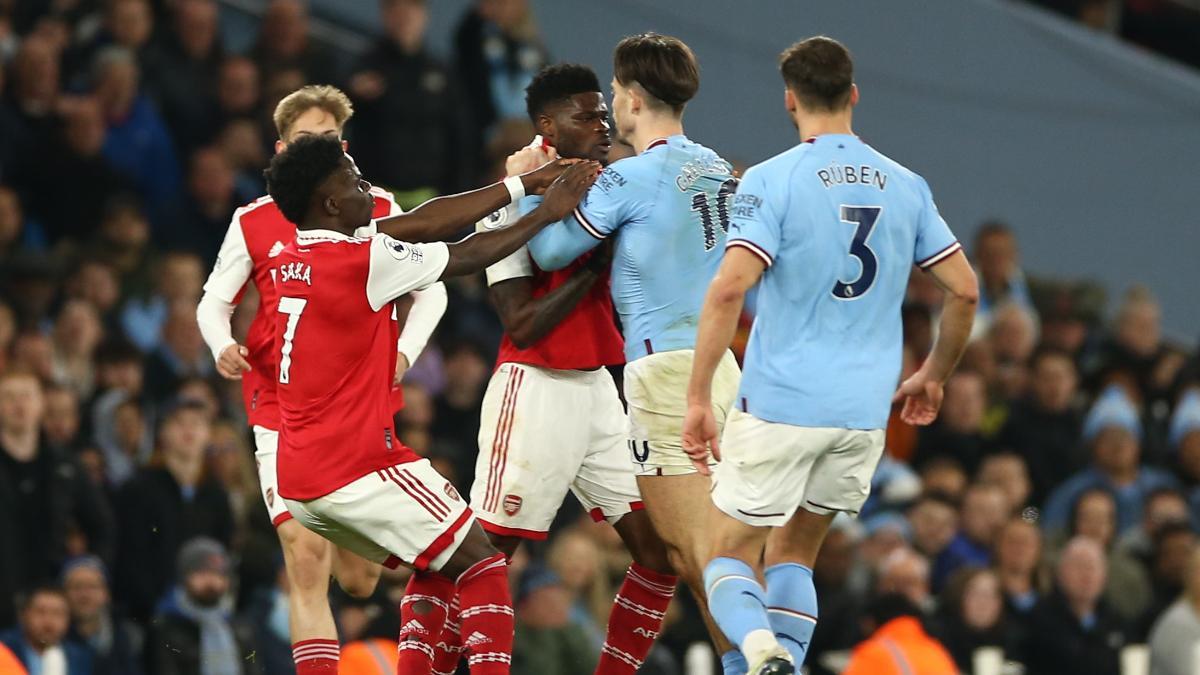 Arsenal y City, de lleno en la lucha por la Premier con el Liverpool