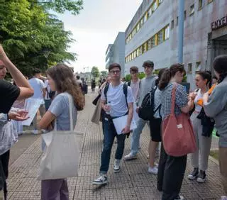 La Universidad plantea a largo plazo vender inmuebles y endeudarse para paliar el déficit