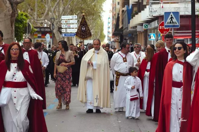 Las imágenes del Domingo de Resurrección en Oliva