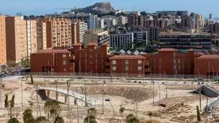 Un año con las obras de construcción del parque del PAU 2 paralizadas en Alicante