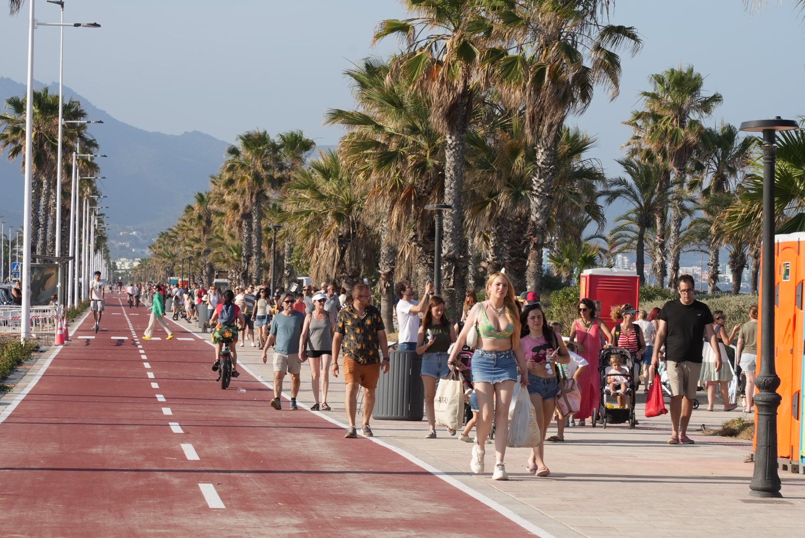 Las imágenes de la primera jornada del espectacular Festival del Viento de Castelló