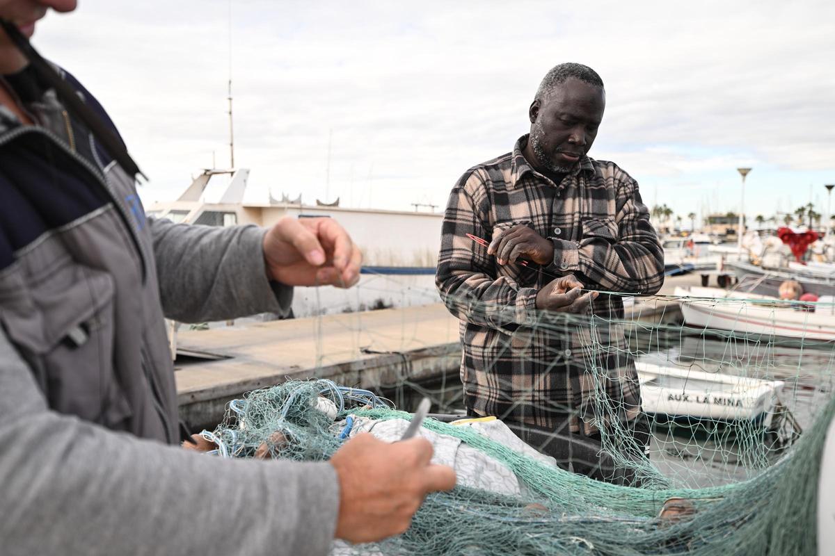 La flota pesquera alicantina amrrada contra las últimas exigencias de la Unión Europea