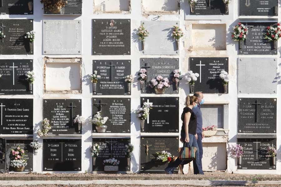 Desescalada en Córdoba: Restaurantes, cementerios, loterías, autoescuelas y otras aperturas