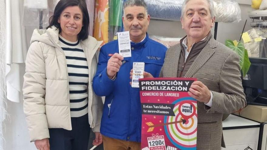 El comercio de Langreo entrega su premio navideño de 1.200 euros