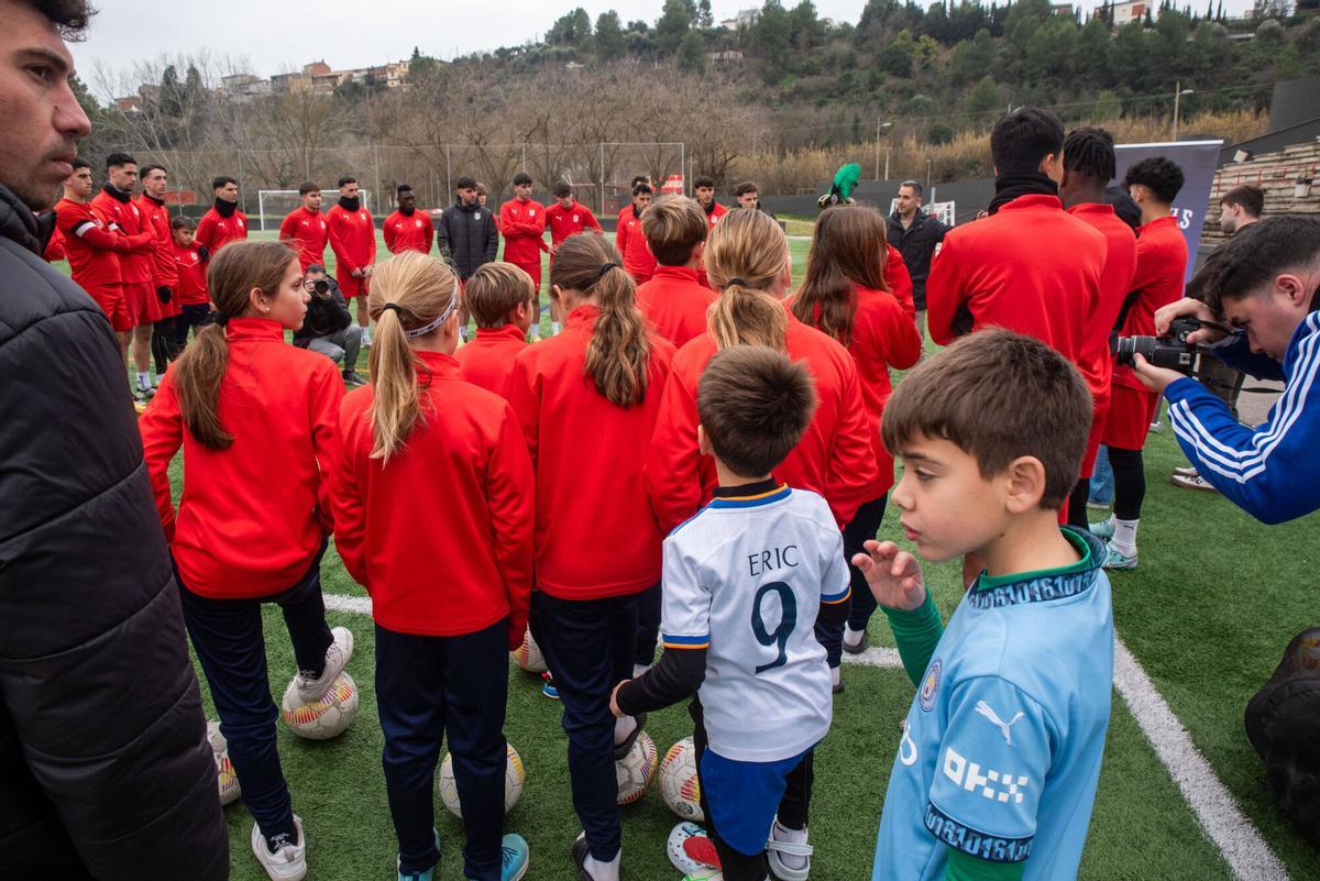 Imatges de l'últim entrenament de l'any del Centre d'Esports Manresa