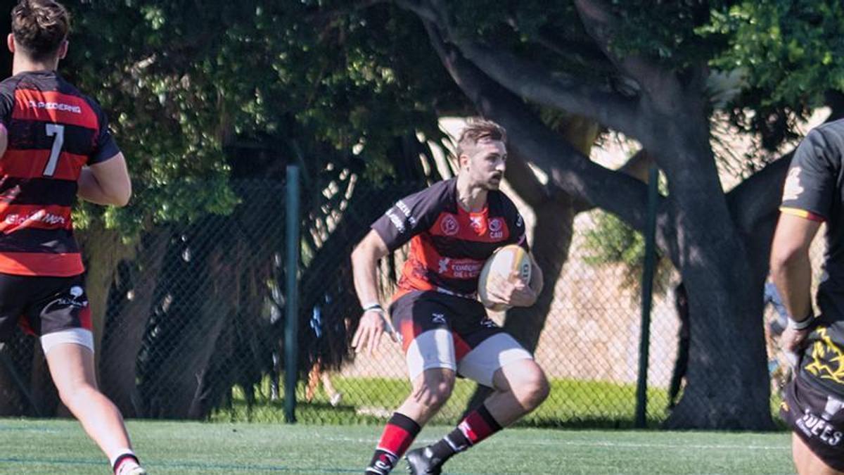El CAU Valencia sufrió una dura derrota en Fadura ante el líder de la DHB Masculina.