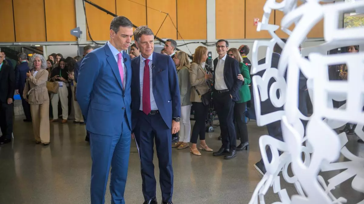 ¿Quién gestó la idea de la consulta pública sobre la opa del BBVA al Sabadell?