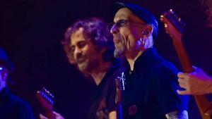 Fito y Fitipaldis, en el concert d’ahir a la nit al Palau Sant Jordi.