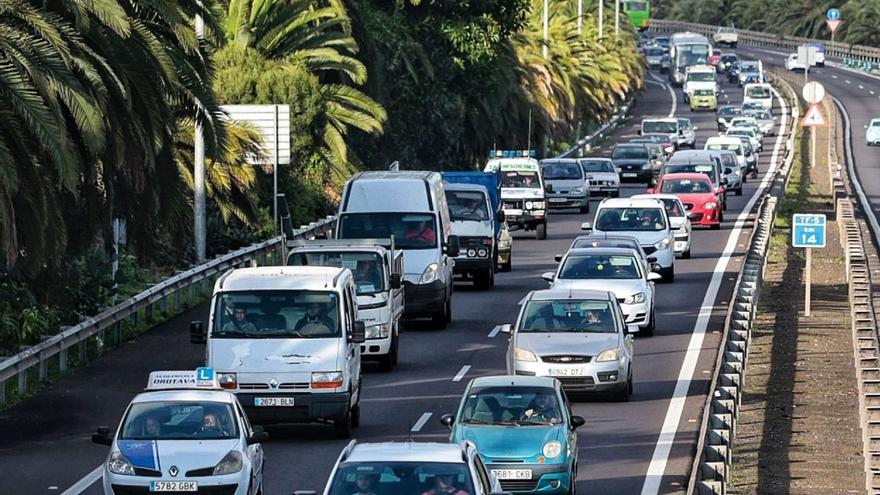 Colas en la autopista del Norte.