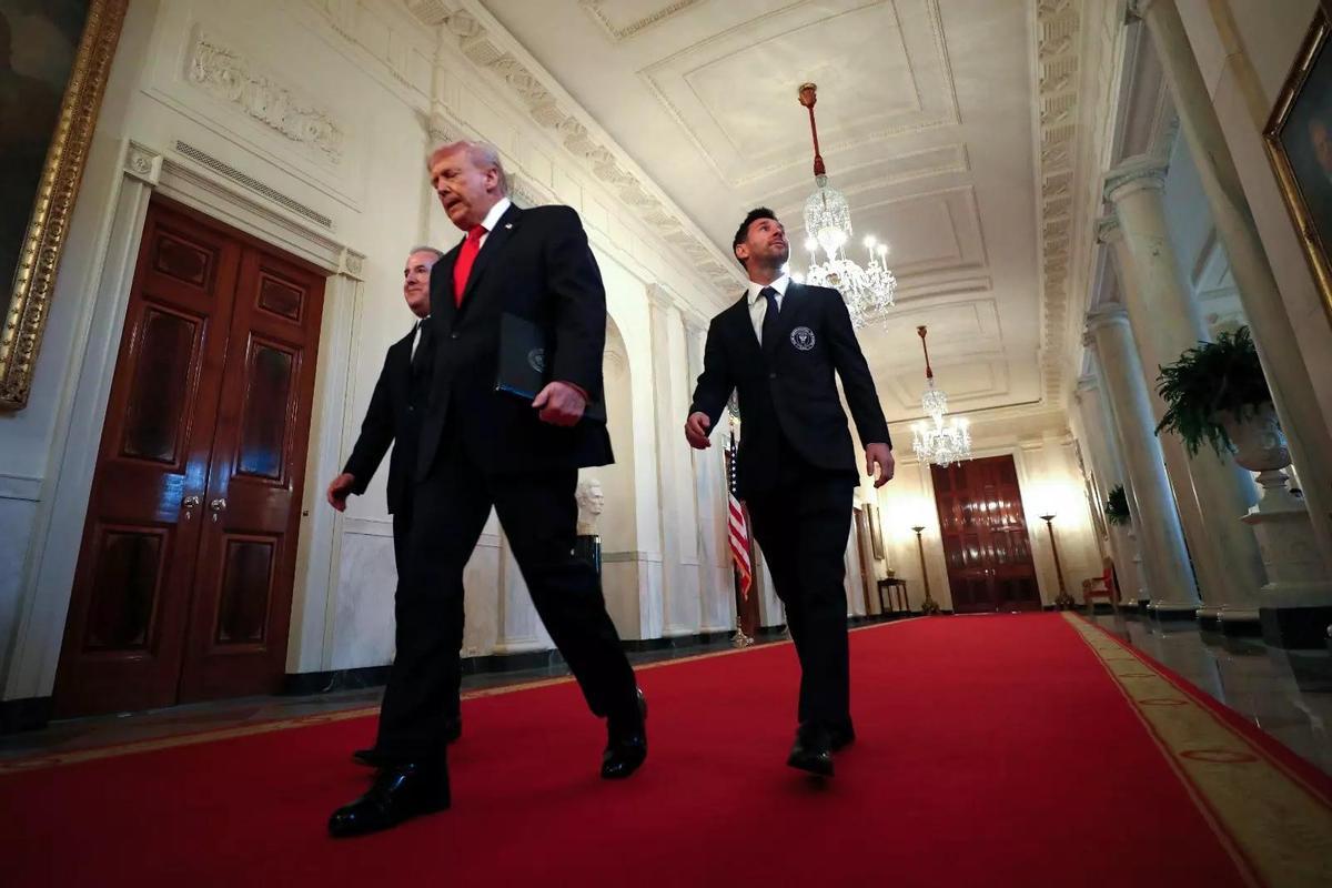 Donald Trump, president dels EUA, al costat de Leo Messi i el copropietari d'Inter Miami, Jorge Mas, a la Casa Blanca.