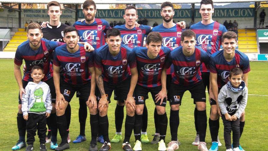 Equipo del Eldense que visitó El Collao. | JUANI RUZ