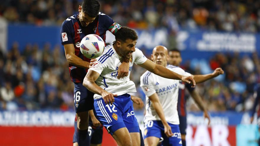 El Real Zaragoza cae por el agujero