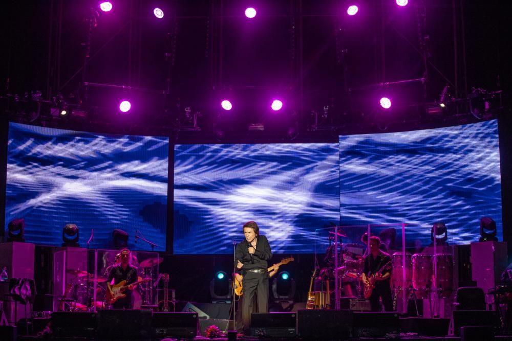 Concierto de Raphael en la plaza de toros de València