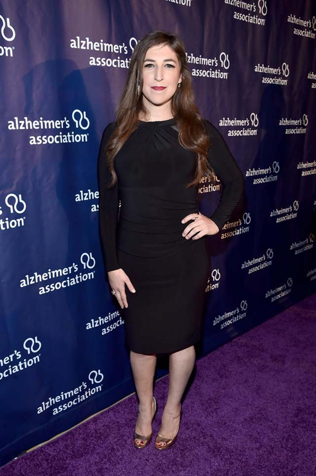 Mayim Bialik, en la gala para la lucha contra el alzhéimer.