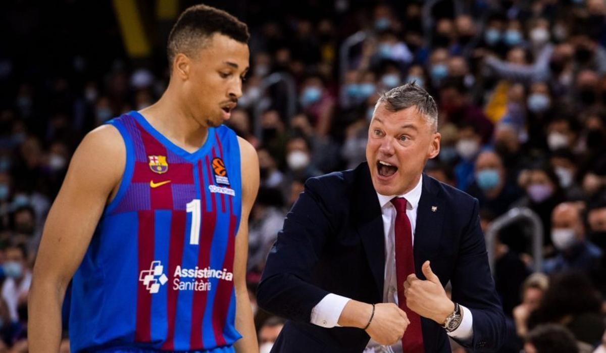 Exum ha tenido que adaptarse al estilo de juego del Barça y Saras no ha dejado de apoyarle