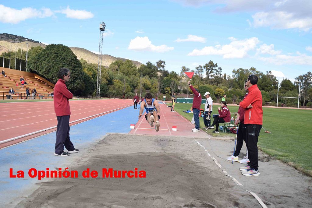 Regional absoluto y sub-23 de atletismo en Lorca