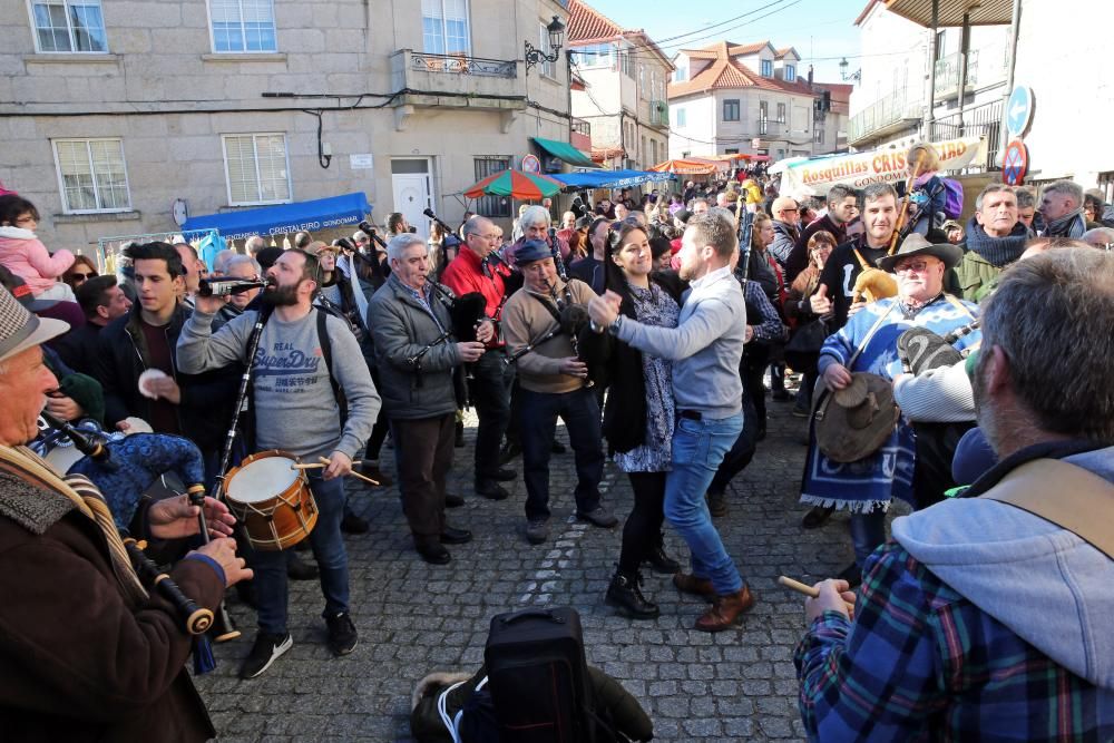 San Blas pone Bembrive a bailar.