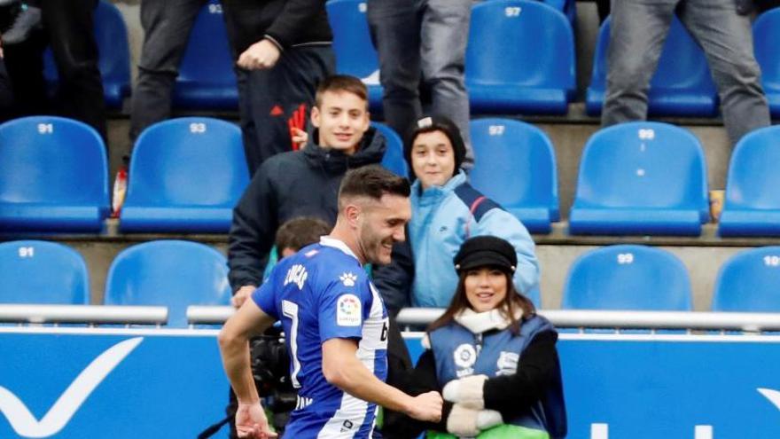 Lucas Pérez, tras un gol ayer en Mendizorroza.