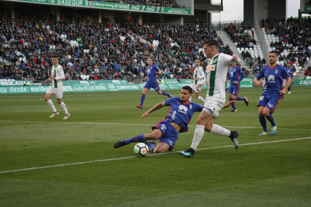 El partido entre el Córdoba y el Oviedo, en imágenes