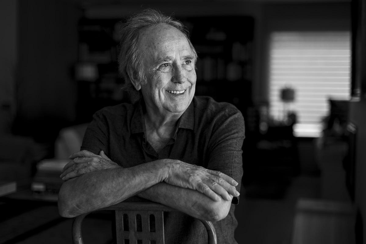 SERRAT ENTREVISTA JUAN CRUZ RETIRO ESCENARIOS MEDITERRANEO: "“Confieso que de vez en cuando tengo una cierta nostalgia por no ejercer al 100% en este oficio”
