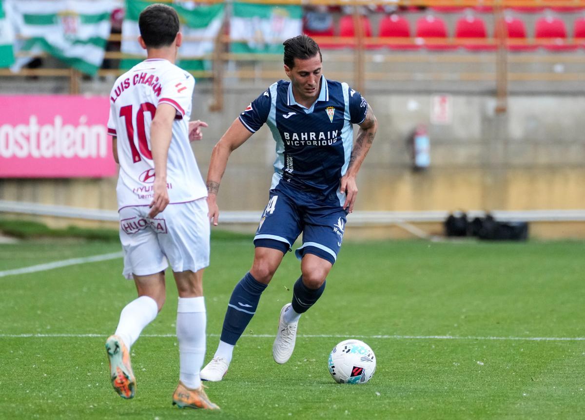 Cultural Leonesa-Córdoba CF: las imágenes del partido de LaLiga Hypermotion