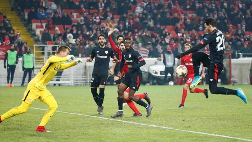 Adúriz deja helados a los rusos y el Athletic ya mira a los octavos