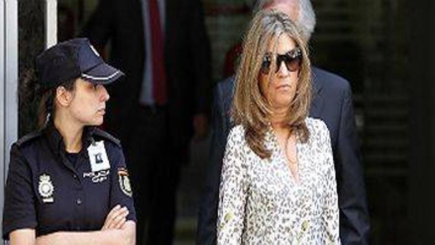 Ruz impone una fianza civil de seis millones para la mujer de Bárcenas