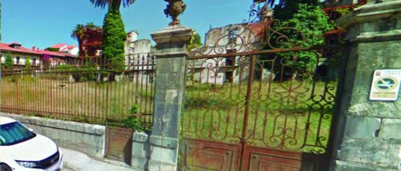 El palacio de Pendueles con el que el «criptobróker» quiso avalar la fianza de un millón de euros. | Google Maps