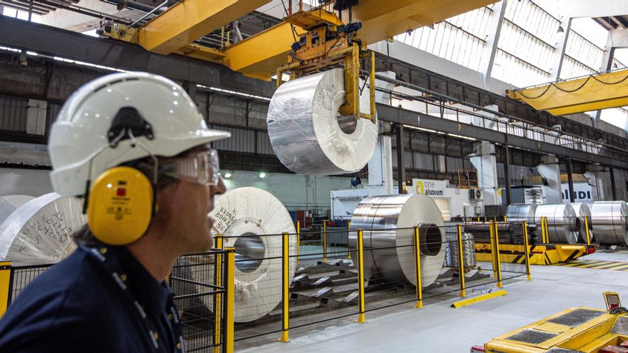 Nuevo impulso para la fábrica de aluminio: Aludium reforzará la producción de latas de conserva en Alicante