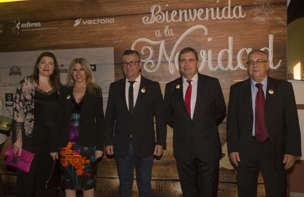 Vectalia celebra su cóctel solidario de Navidad