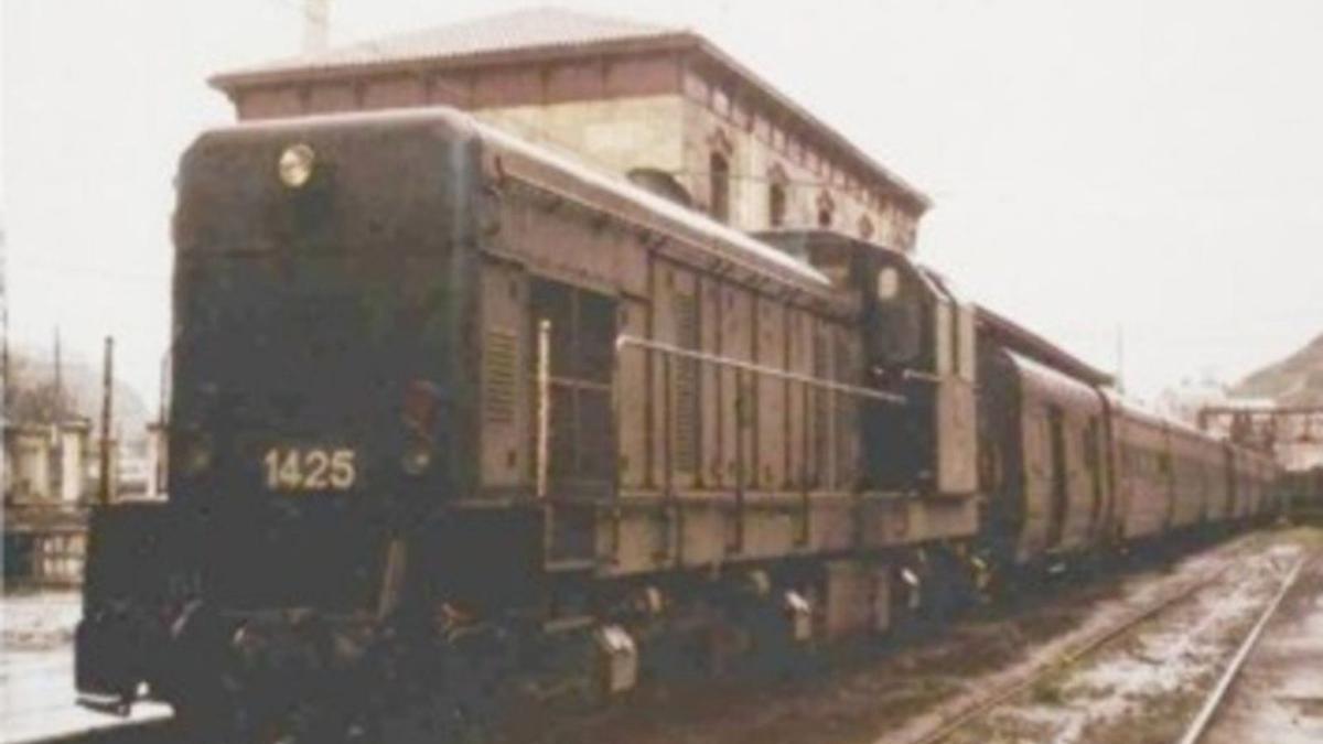 Máquina Henschel importada de los ferrocarriles holandeses. | J. E. F. Lobo