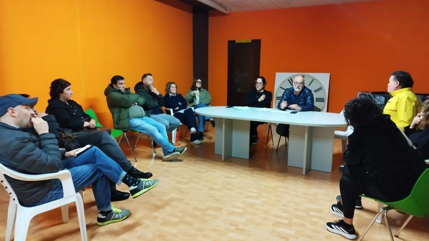 A Estrada se prepara para una Festa do Salmón de récord con 17 locales