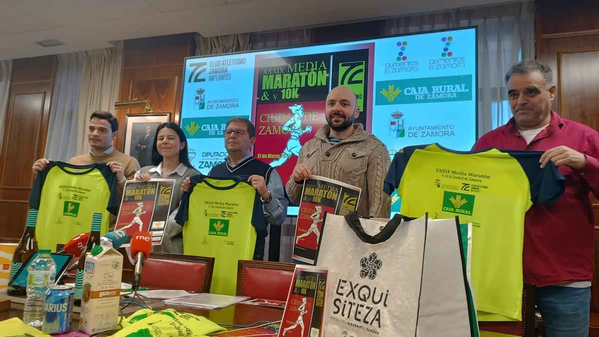 Imagen de la presentación de la Media Maratón de Zamora.