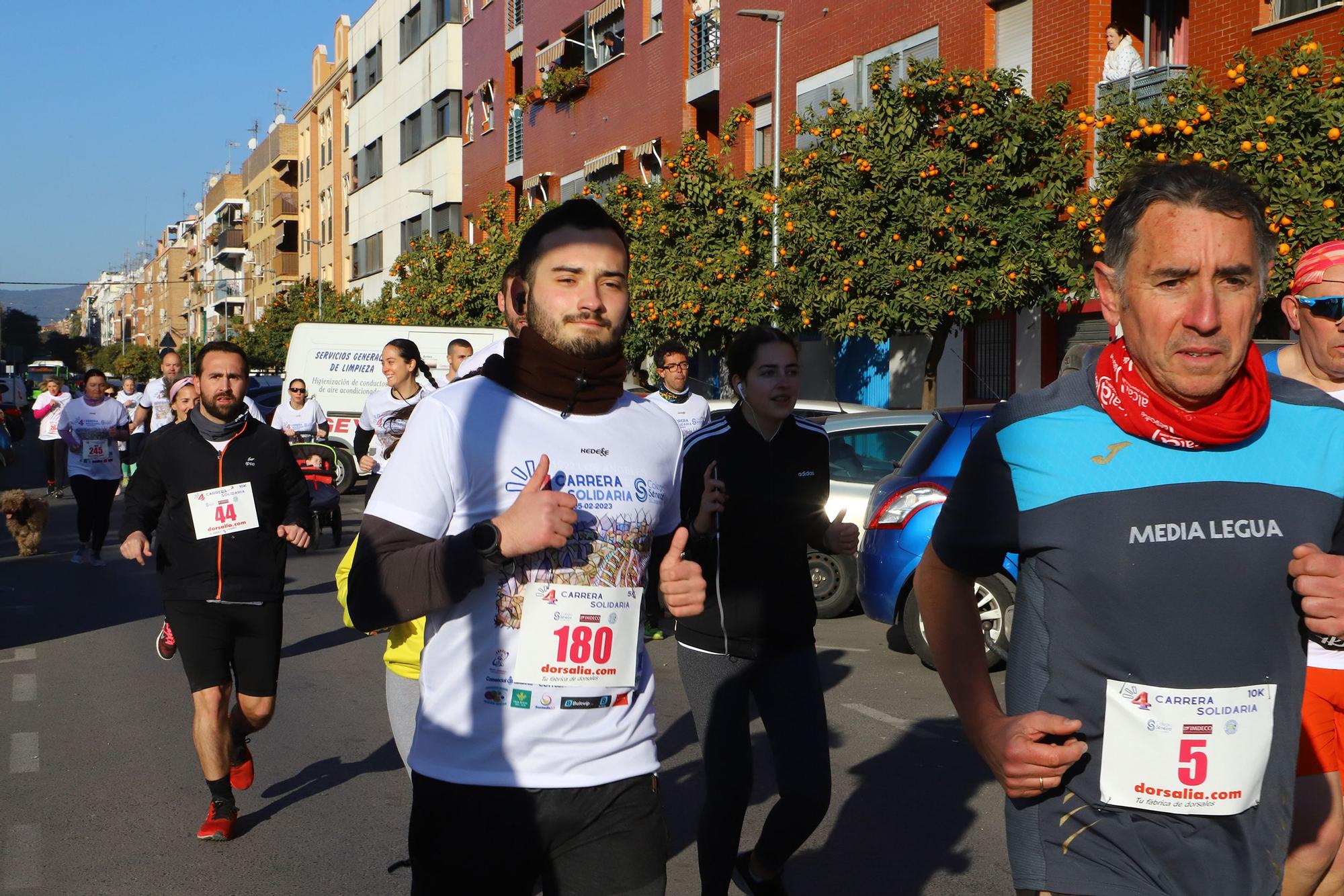 Carrera solidaria a favor del banco de alimentos de la parroquia de Fátima.