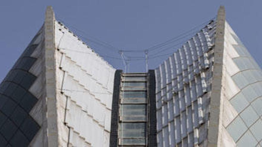 Cacsa negocia con Santiago Calatrava distintas opciones para acabar el Ágora