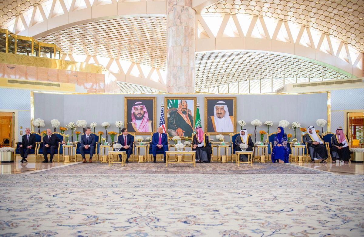 Trump comienza en Arabia Saudí su gira por Oriente Próximo