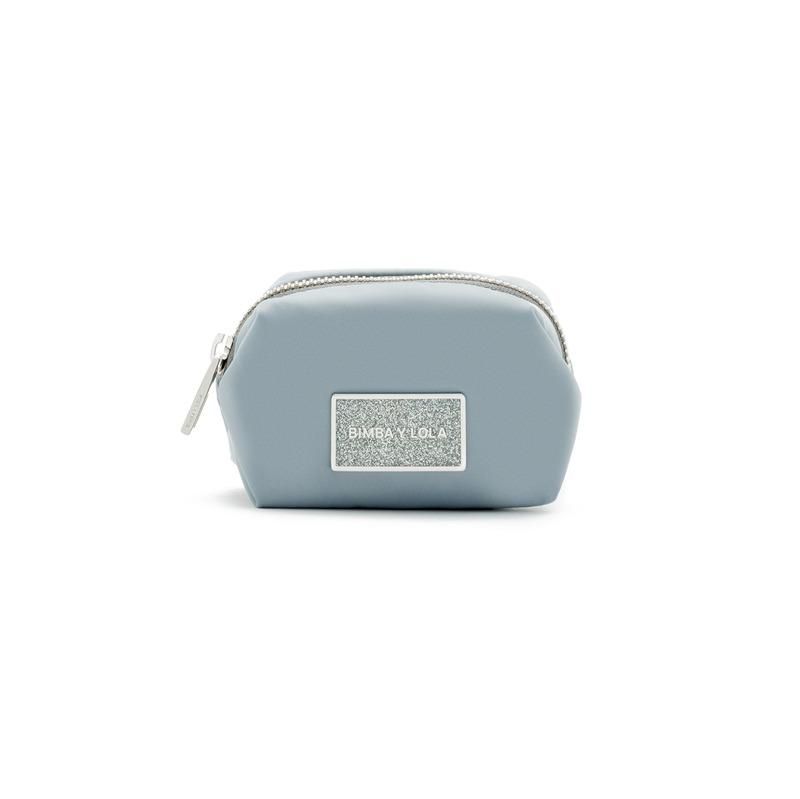 Monedero con frunces en color azul de Bimba & Lola (22€)